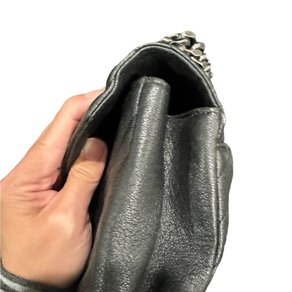 Authentic Saint Laurent Medium College Matelasse Leather Shoulder Bag - Picture 12 of 14